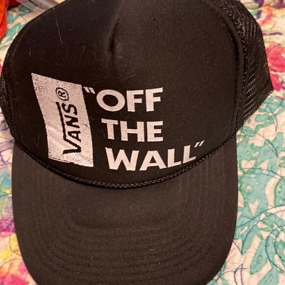 Vans baseball hat   - Picture 1 of 3